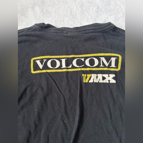 Boy’s Volcom Long Sleeve - Picture 6 of 6